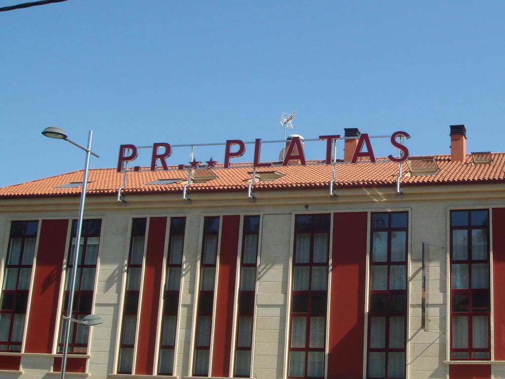 Pension Residencial Platas O Pedrouzo Kültér fotó